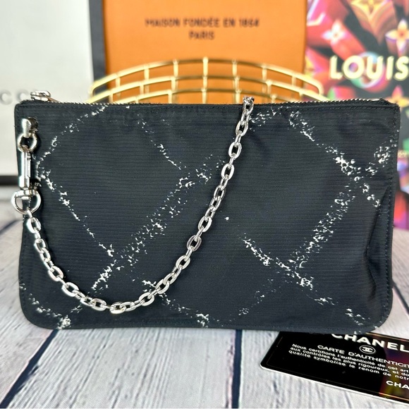 CHANEL black nylon pouch crossbody with chain, bag charm and authenticit⦠- Picture 3 of 12